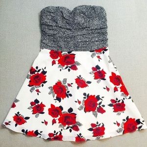 Guess Strapless Floral Dress